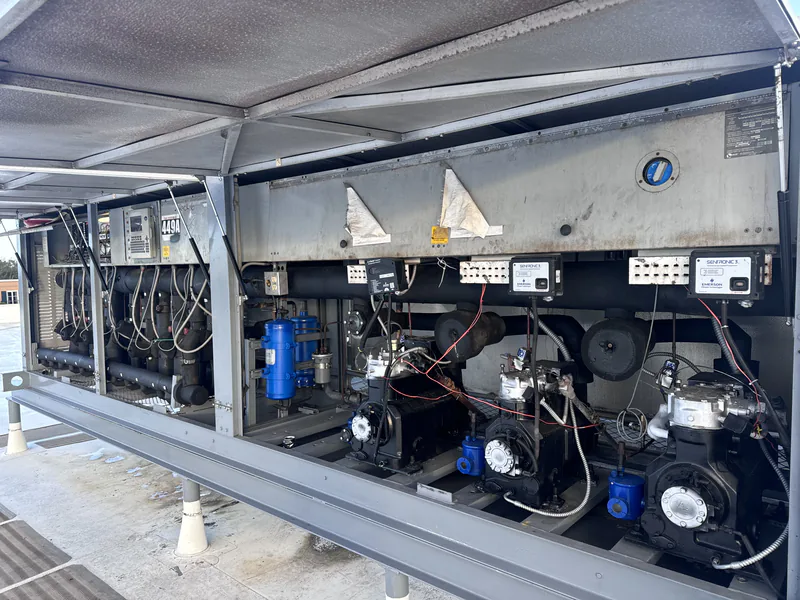 Commercial Refrigeration by 2R Cooling